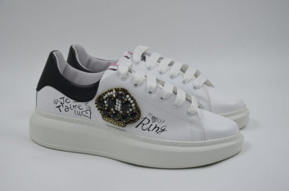 VITAMINA KOŽNE PATIKE GAETA/CORONA1